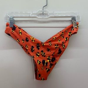 NWT bikini bottoms